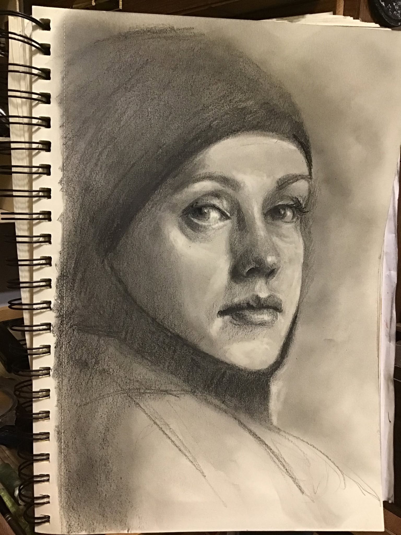 disegno a carboncino Fatima di Klirò