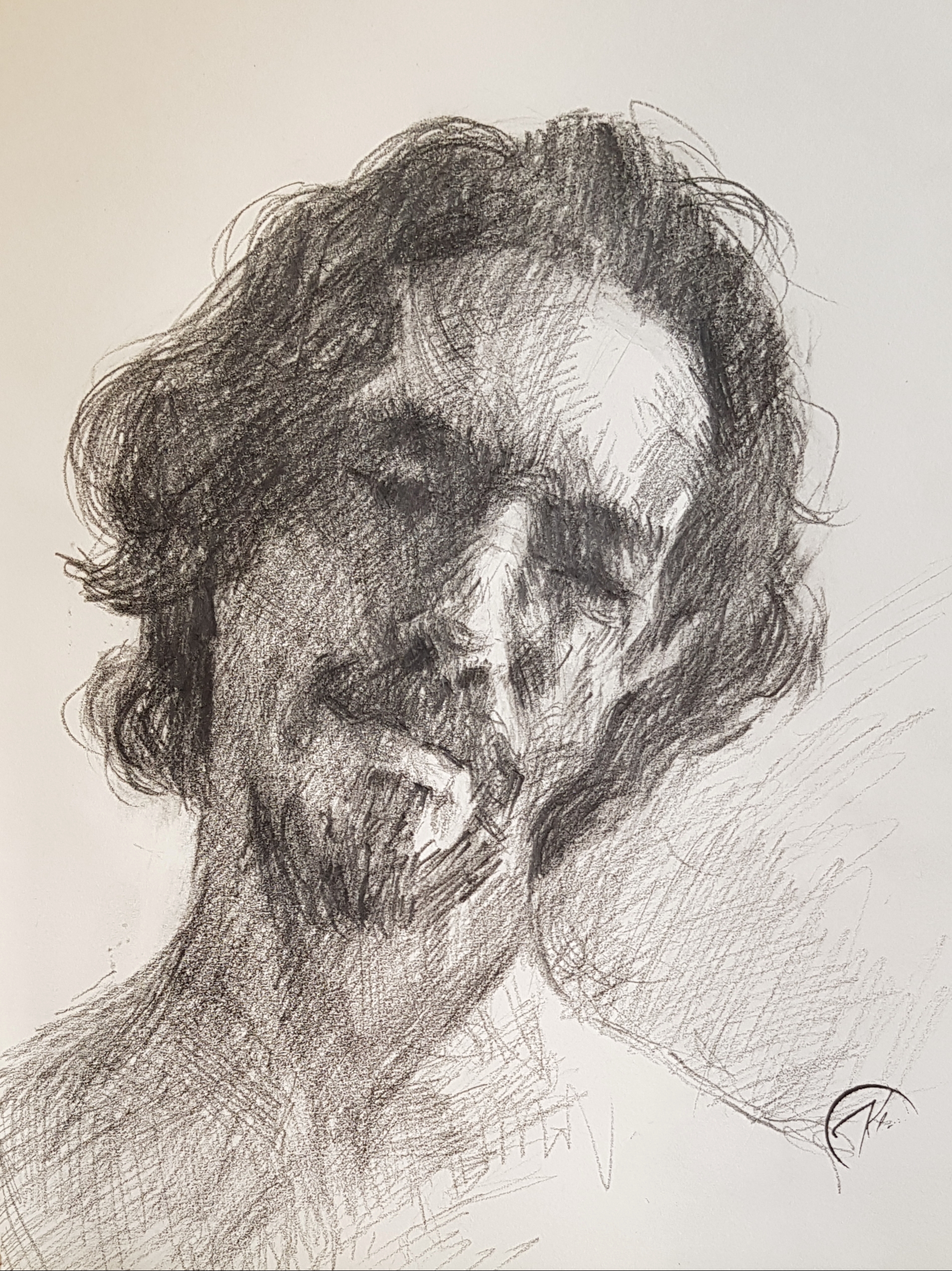 disegno a matita di uomo eseguito da Klirò